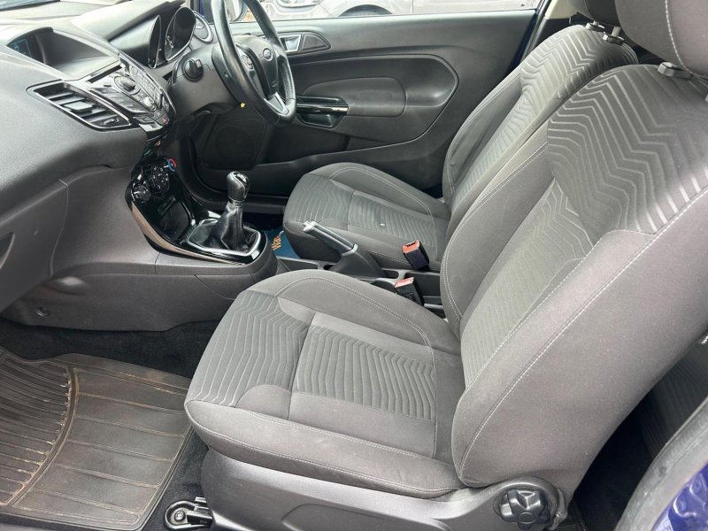 FORD FIESTA