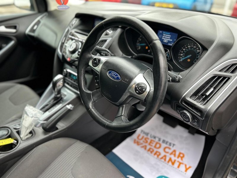 FORD FOCUS