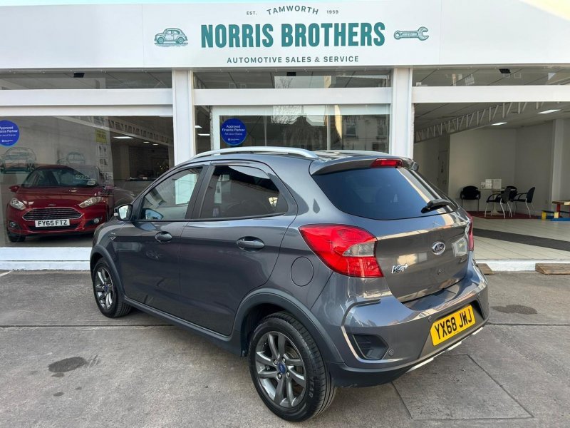 FORD KA+
