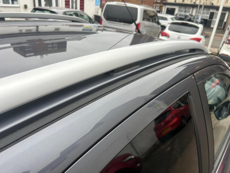 FORD KA+