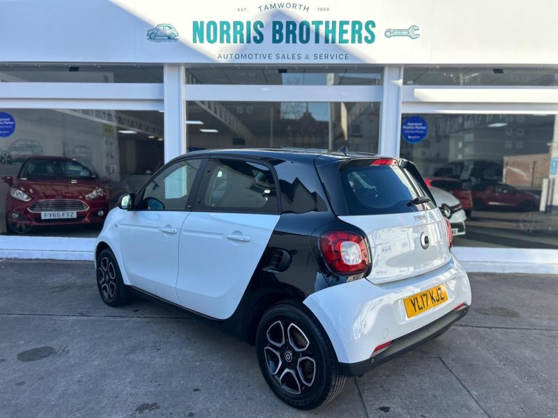 SMART FORFOUR