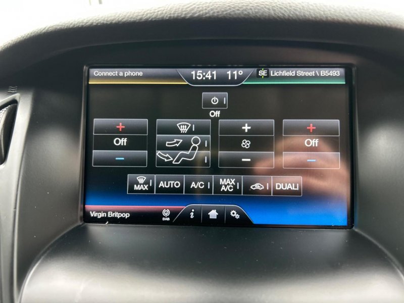 FORD FOCUS