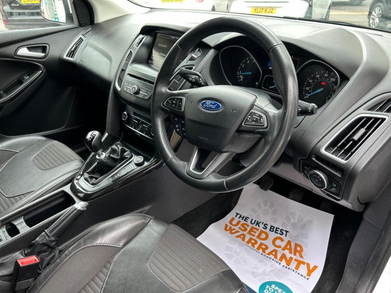 FORD FOCUS