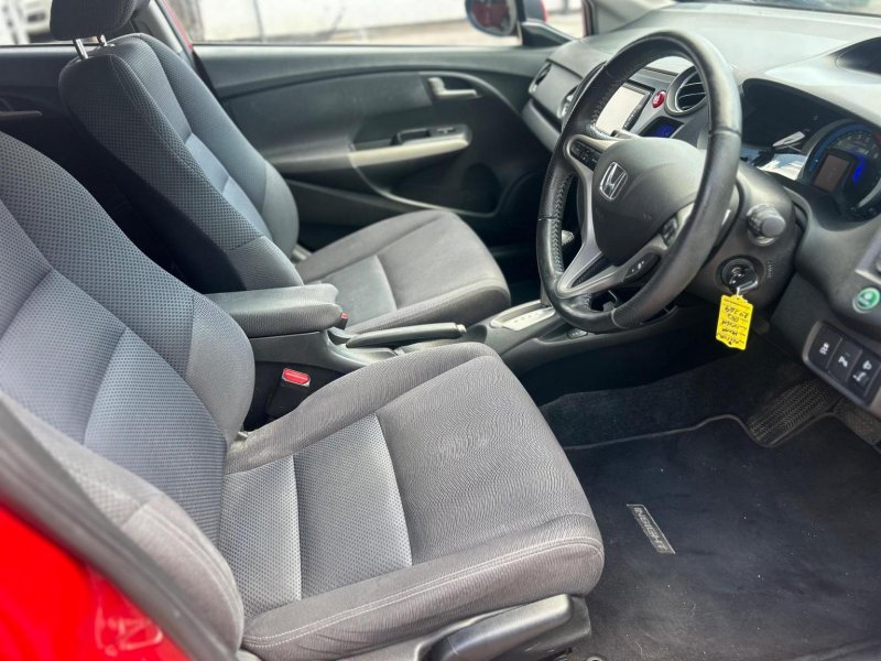 HONDA INSIGHT