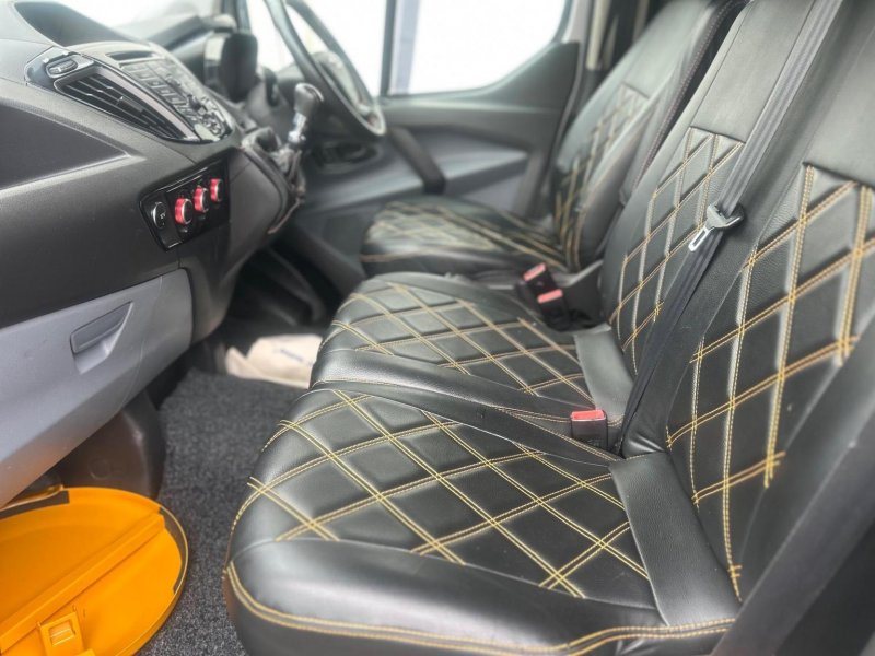 FORD TRANSIT CUSTOM