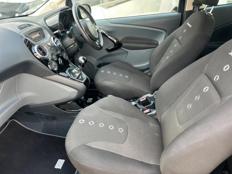 FORD KA